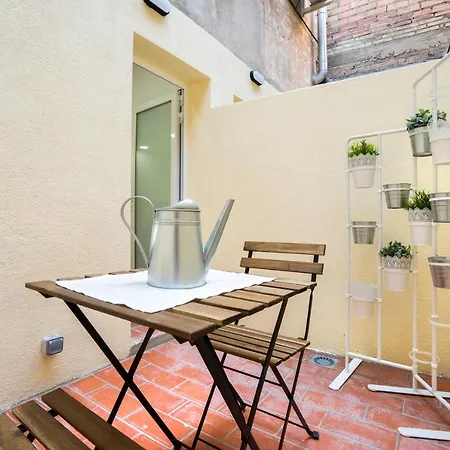 Ξενοδοχείο με διαμερίσματα Hotelito Boutique Mercat 3*