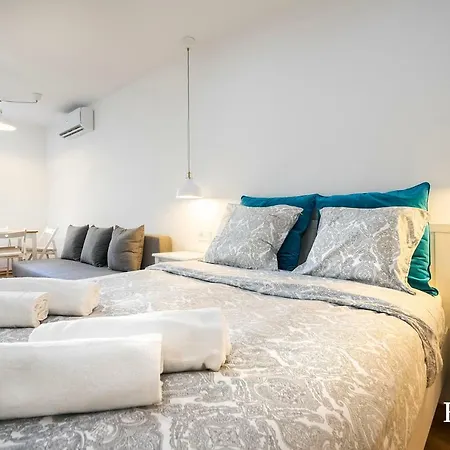 Hotelito Boutique Mercat Ξενοδοχείο με διαμερίσματα 3*